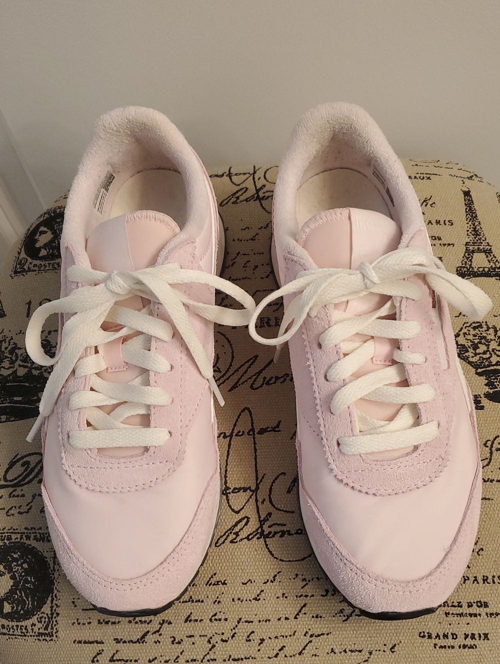 Reebok Women’s Pale Pink Lace-Up Sneakers